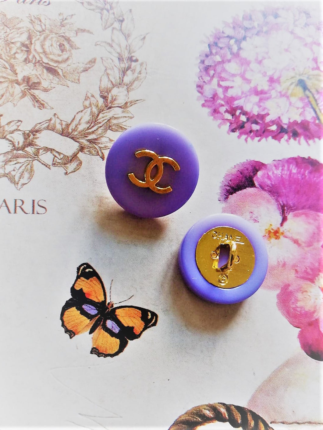 16 mm stamped  buttons,resin,gold metal