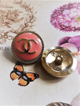 Load image into Gallery viewer, 20 mm   stamped,pink,buttons,gripox gold metal,
