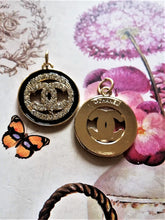 Load image into Gallery viewer, 23 mm  stamped, pendant,buttons,emaille ,zirkonia   gold metal
