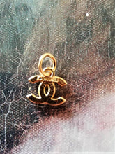 Load image into Gallery viewer, 12 mm stamped buttons,pendant, gold metal,
