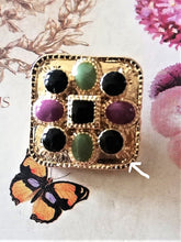 Load image into Gallery viewer, 22 mm buttons,natural stones,heavy,gold metal
