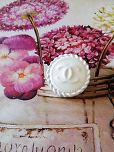 Load image into Gallery viewer, 20 mm stamped buttons metal,emaille
