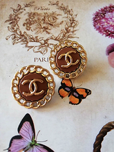 Load image into Gallery viewer, 20 mm stamped buttons,gripox,metal
