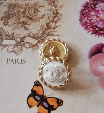 Load image into Gallery viewer, 15 mm,stamped buttons,metal,emaille
