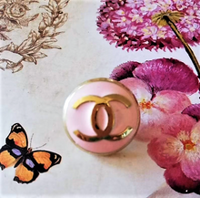 Load image into Gallery viewer, 20 mm buttons,emaille,metal
