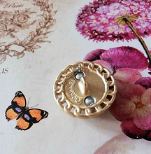 Load image into Gallery viewer, 23 mm stamped  matt buttons gripox
